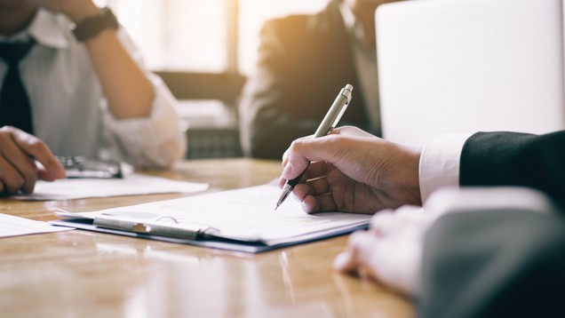 Tout savoir sur le CDD de remplacement : le guide complet