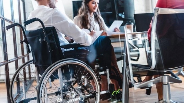 Embauche de travailleurs handicapés : êtes-vous concernés par l'obligation d'emploi des travailleurs handicapés (OETH) ?