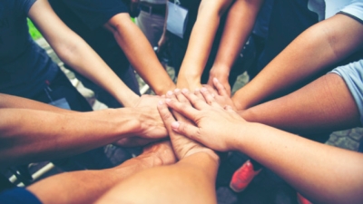 Contrats aidés 2025 : guide complet (PEC, CUI-CIE)