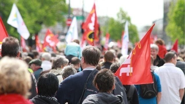 Grève des transports en commun en France : ai-je le droit de ne pas aller travailler ?