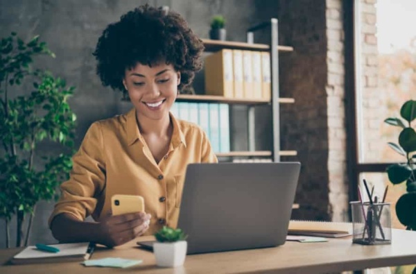 illustration pour La convention tripartite : l'outil essentiel pour la mutation intragroupe d'un salarié