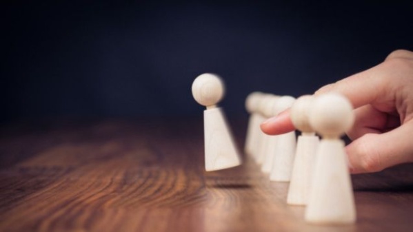 Mise à pied conservatoire ou disciplinaire : quelles différences entre les deux ?