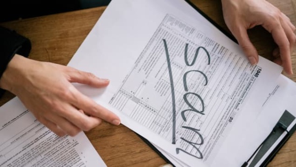 illustration pour Ormatoys.com : comment repérer si ce site e-commerce est une arnaque ?