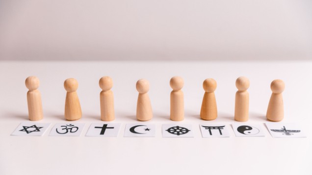 Religion au travail : comment gérer le fait religieux en entreprise ?