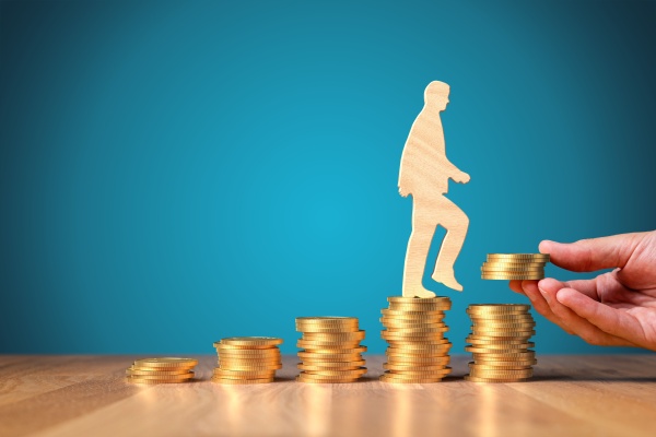 illustration pour Classification professionnelle : salaire, avantages et évolution